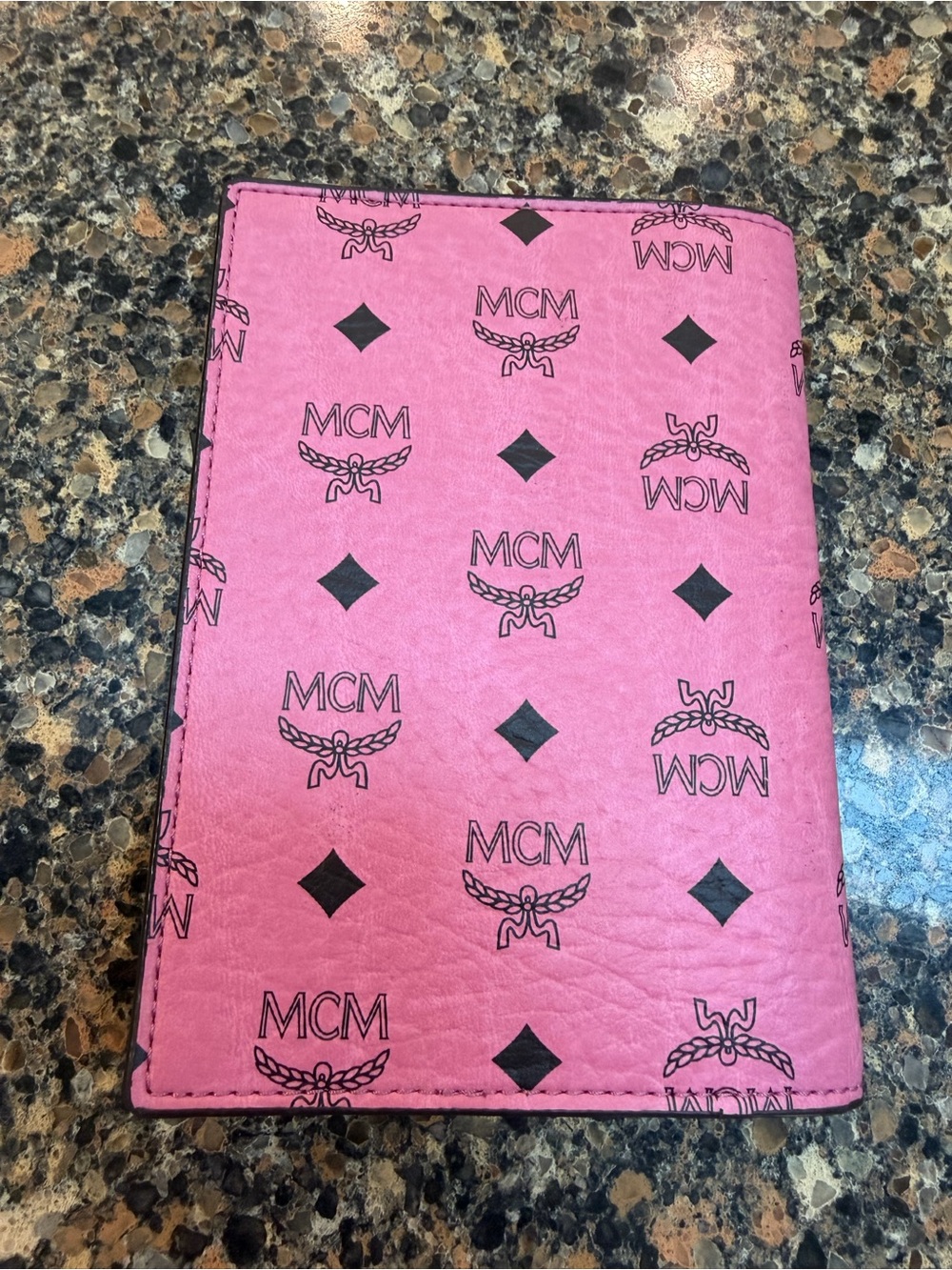 MCM Pink Logo Passport Cover with Gold Plaque new - Picture 3 of 6